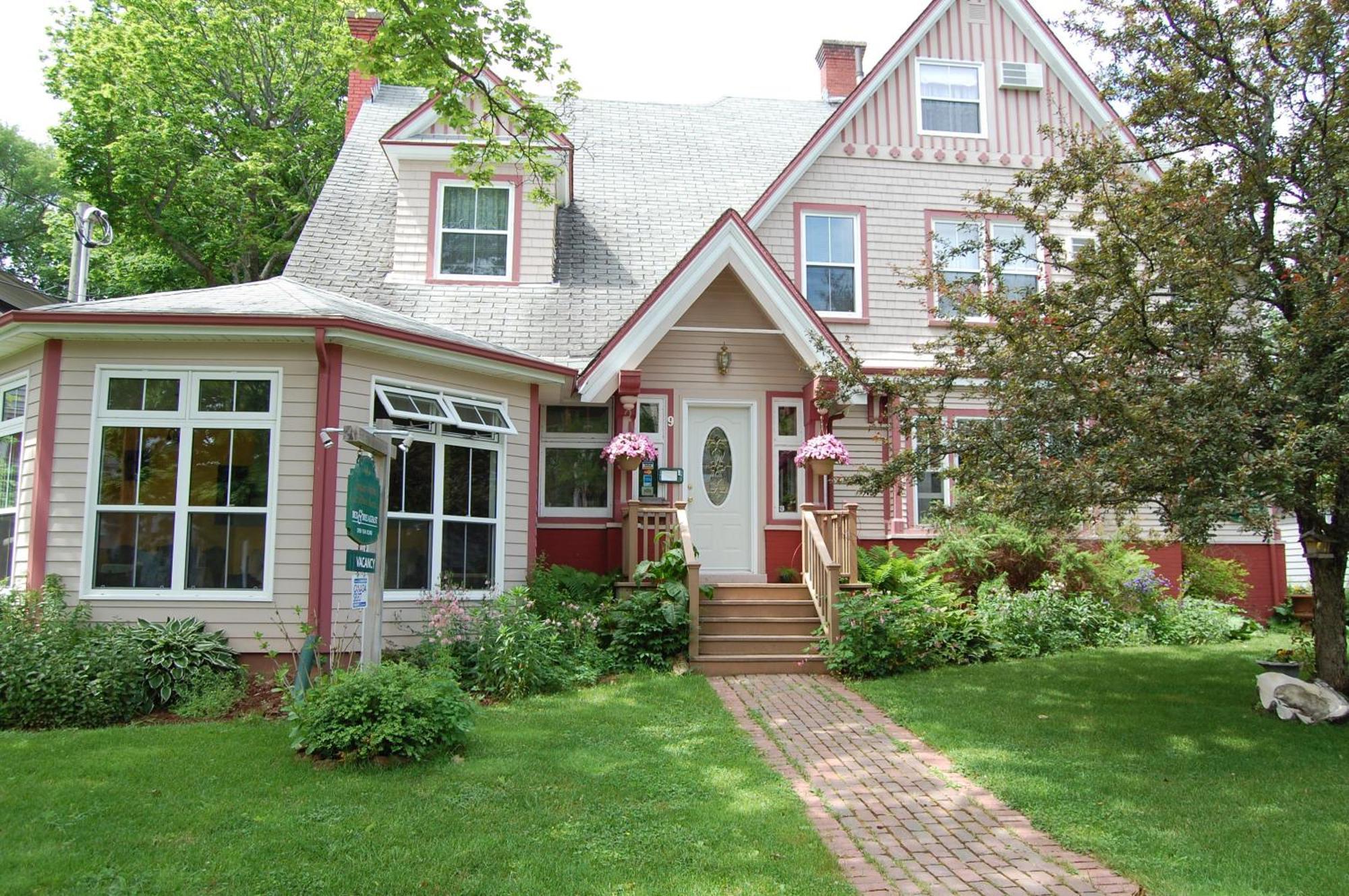 The Harbour House Bed and Breakfast Charlottetown Exteriör bild