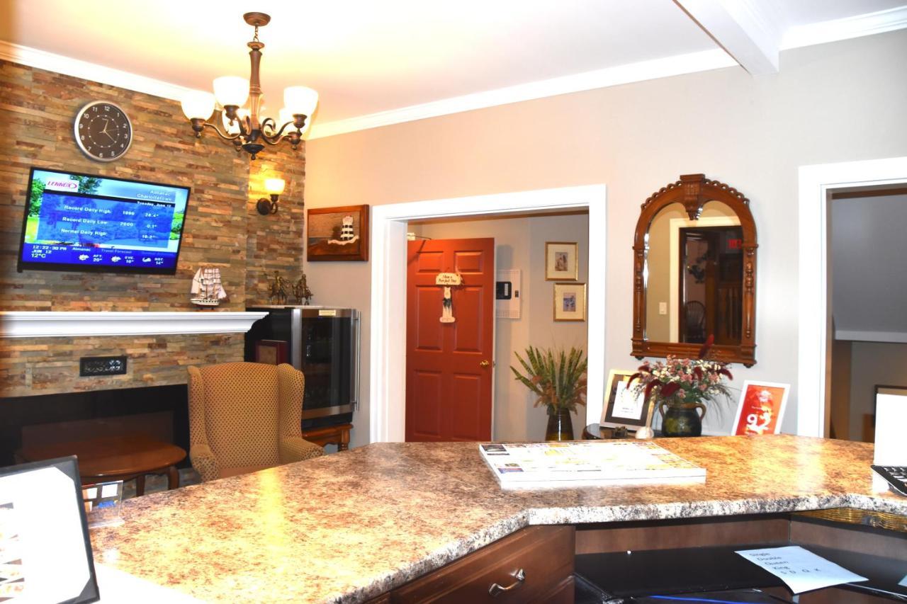 The Harbour House Bed and Breakfast Charlottetown Exteriör bild